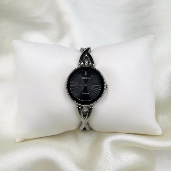 Citizen Eco-Drive Axiom Women’s Watch EX1420-50E Silver Feminine Dainty Like New - Picture 6 of 9